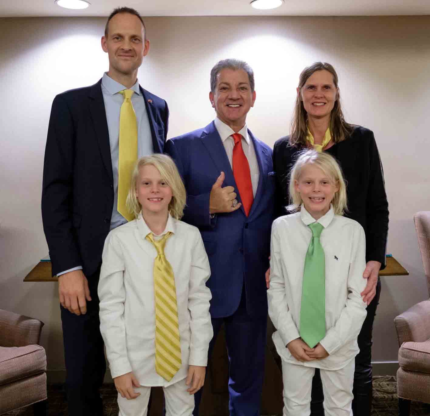 Backstage med UFC announcer, the one and only Bruce Buffer på Anaheim Mariott, Los Angeles, 2019