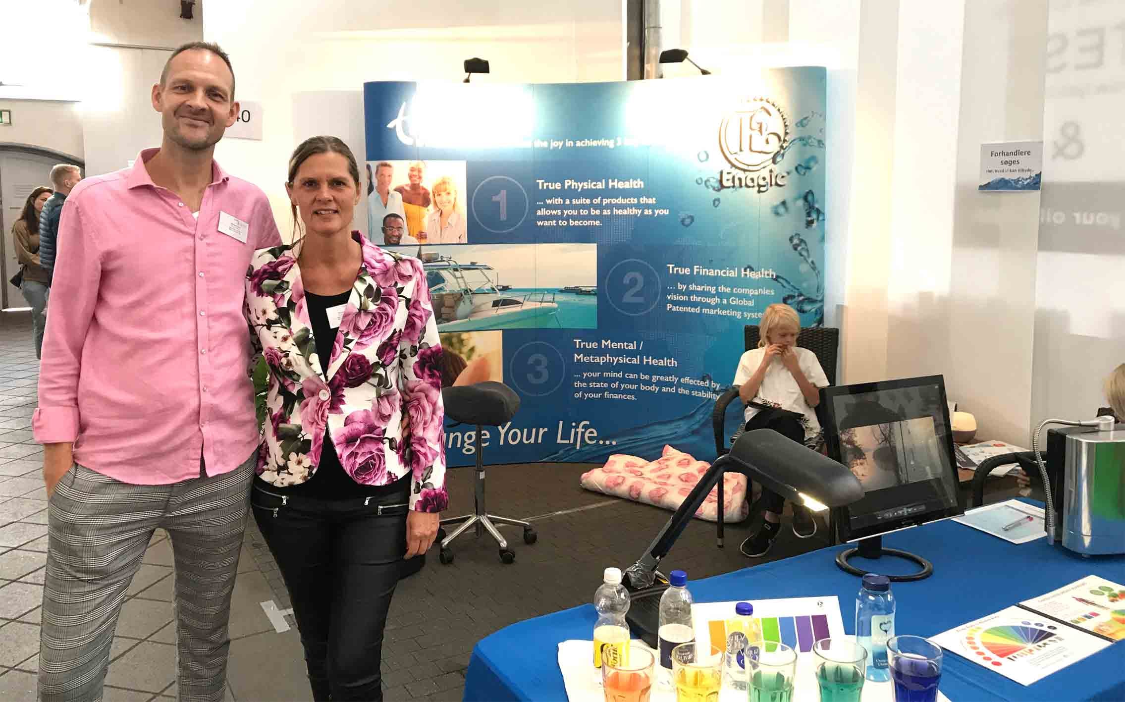 Travl messe-weekend med børnene omkring os